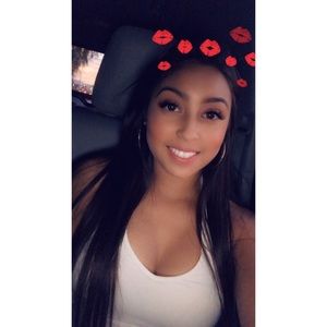 Meet your Posher, Melina